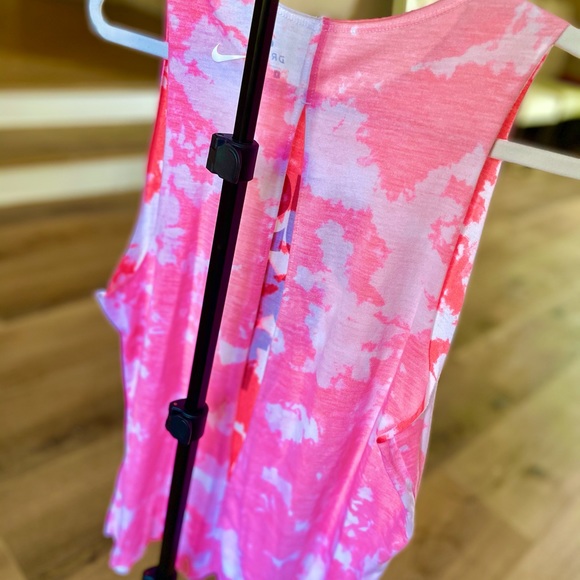 Nike Limited Edition Tank Top - Picture 6 of 7